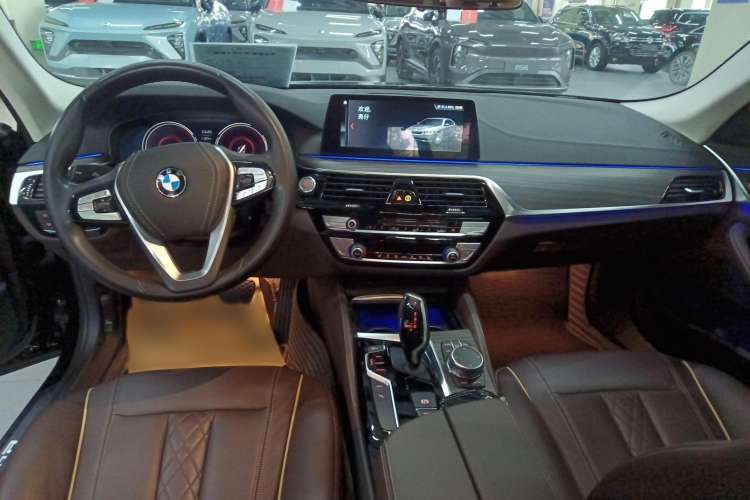 Used BMW 5 Series New Energy 2018 530Le Luxury Package Interior 3