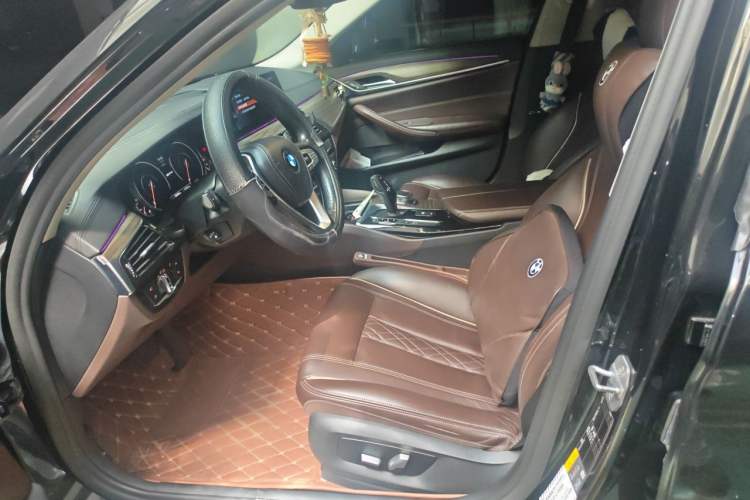 Used BMW 5 Series New Energy 2018 530Le Luxury Package Left Front Seat