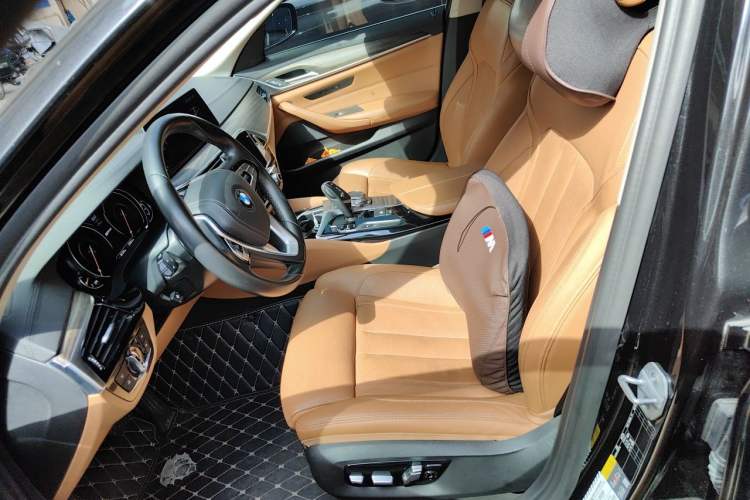 Used BMW 5 Series New Energy 2018 530Le Luxury Package Left Front Seat