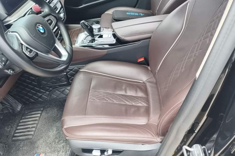 Used BMW 5 Series New Energy  Left Front Seat