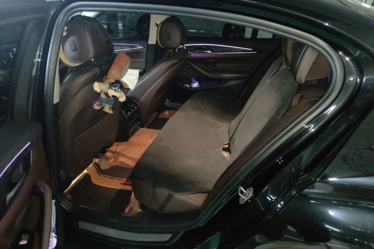 Used BMW 5 Series New Energy 2018 530Le Luxury Package Left Rear Seat