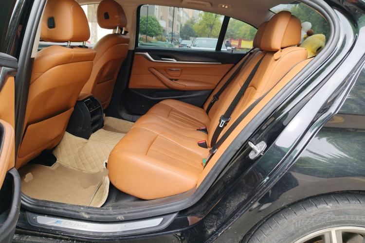 Used BMW 5 Series New Energy 2018 530Le Luxury Package Left Rear Seat