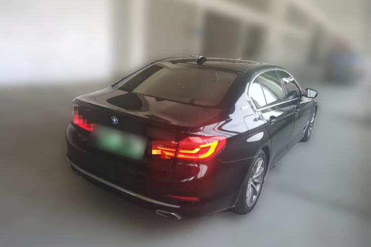Used BMW 5 Series New Energy 2018 530Le Luxury Package Rear Right 45 Deg