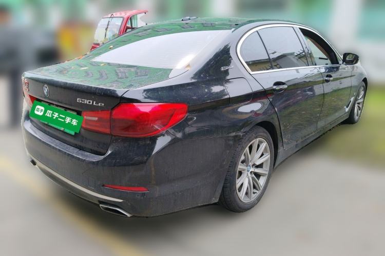 Used BMW 5 Series New Energy 2018 530Le Luxury Package Rear Right 45 Deg