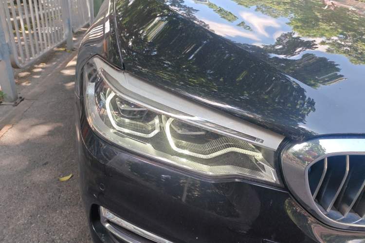 Used BMW 5 Series New Energy 2018 530Le Luxury Package Right Front Headlight
