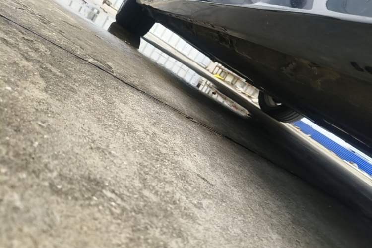 Used BMW 5 Series New Energy 2018 530Le Luxury Package Right Side Sill