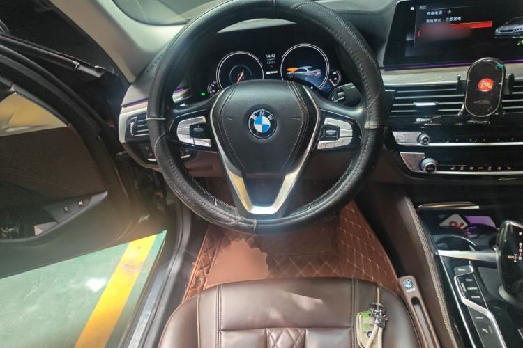 Used BMW 5 Series New Energy 2018 530Le Luxury Package Steering Wheel
