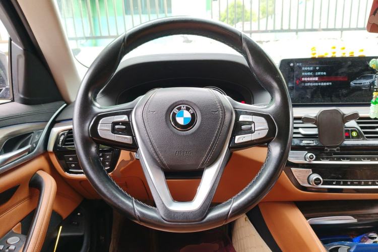 Used BMW 5 Series New Energy 2018 530Le Luxury Package Steering Wheel
