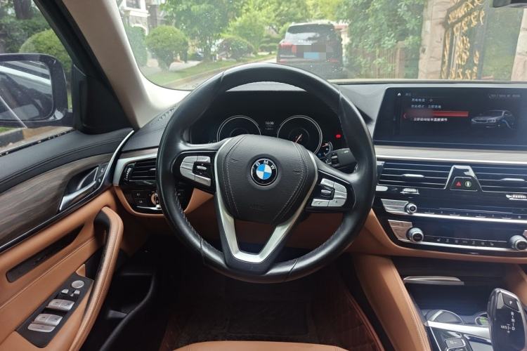 Used BMW 5 Series New Energy 2018 530Le Luxury Package Steering Wheel