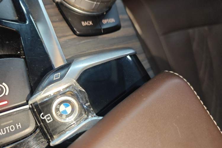 Used BMW 5 Series New Energy 2018 530Le Luxury Package Vehicle Key