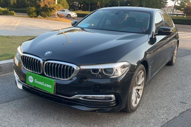 BMW 5 Series New Energy 2018 530Le Luxury Package usata