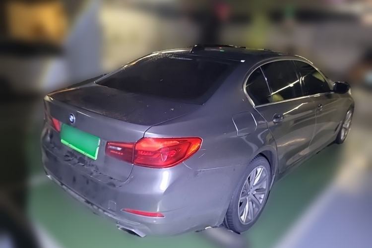 Used BMW 5 Series New Energy 2018 530Le Luxury Package Rear Right 45 Deg
