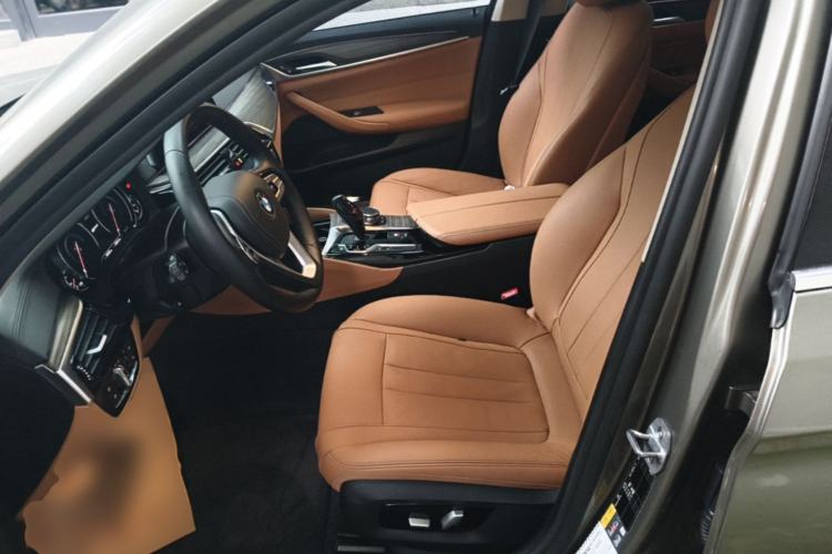 Used BMW 5 Series New Energy 2018 530Le Luxury Package Left Front Seat