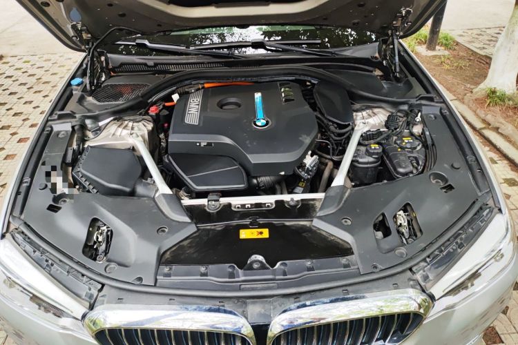 Used BMW 5 Series New Energy 2018 530Le Luxury Package Engine Bay