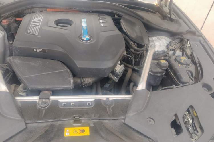 Used BMW 5 Series New Energy 2018 530Le Luxury Package Engine Bay Left