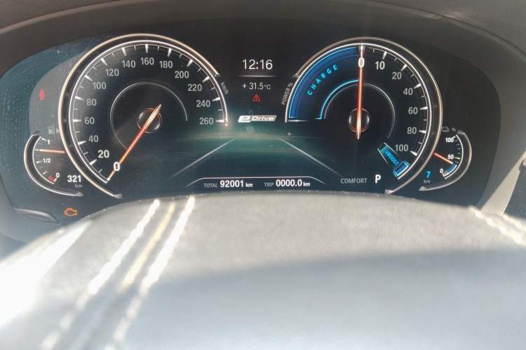 Used BMW 5 Series New Energy 2018 530Le Luxury Package Odometer Close Up