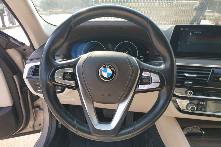 Used BMW 5 Series New Energy 2018 530Le Luxury Package Steering Wheel