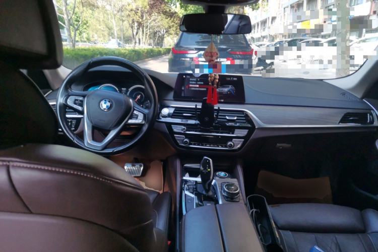 Used BMW 5 Series New Energy 2018 530Le Luxury Package Center Console