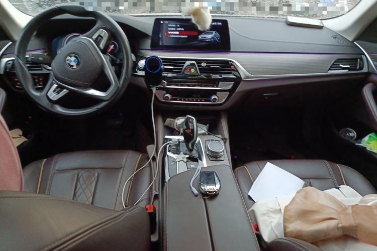 Used BMW 5 Series New Energy 2018 530Le Luxury Package Center Console