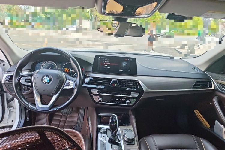 Used BMW 5 Series New Energy 2018 530Le Luxury Package Center Console
