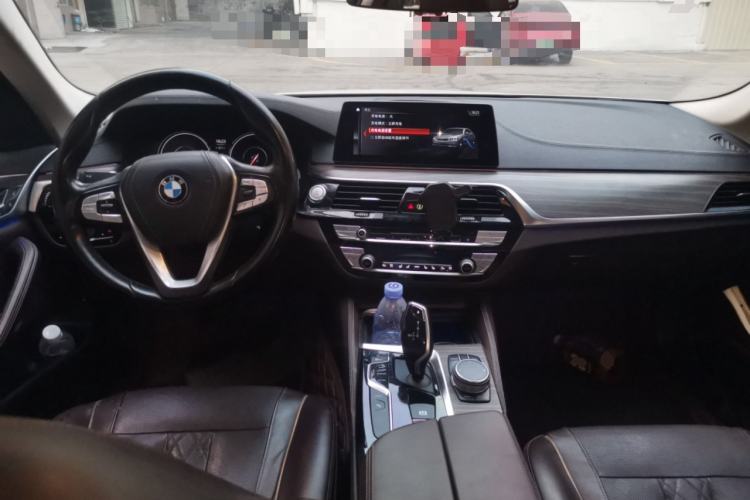 Used BMW 5 Series New Energy 2018 530Le Luxury Package Center Console