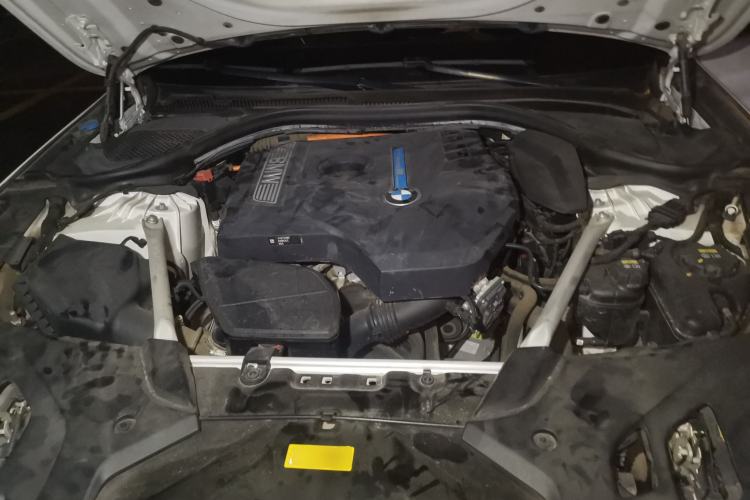 Used BMW 5 Series New Energy 2018 530Le Luxury Package Engine Bay
