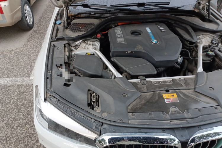 Used BMW 5 Series New Energy 2018 530Le Luxury Package Engine Bay Right