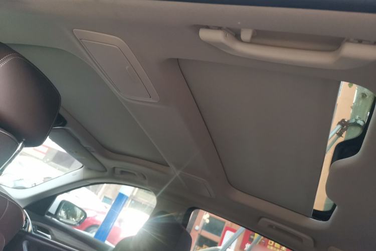 Used BMW 5 Series New Energy 2018 530Le Luxury Package Headliner