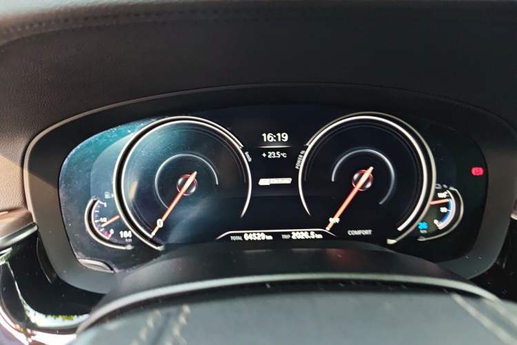 Used BMW 5 Series New Energy 2018 530Le Luxury Package Instrument Cluster