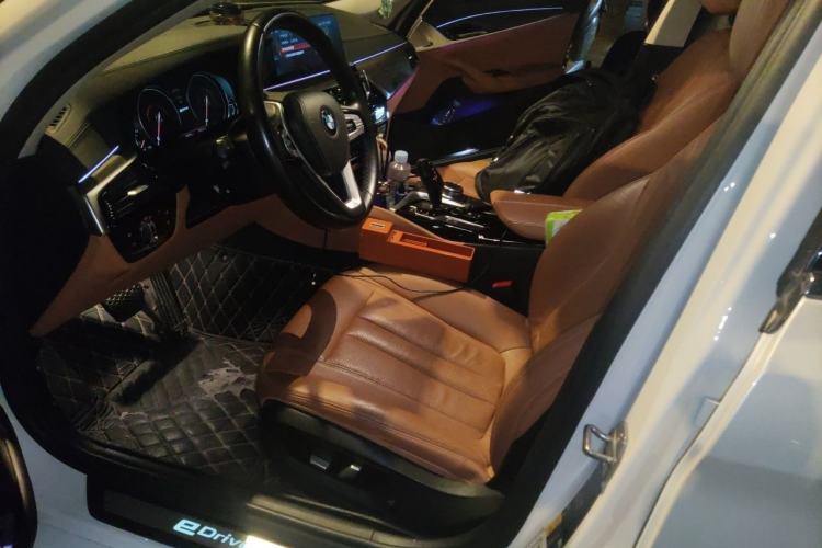Used BMW 5 Series New Energy 2018 530Le Luxury Package Left Front Seat