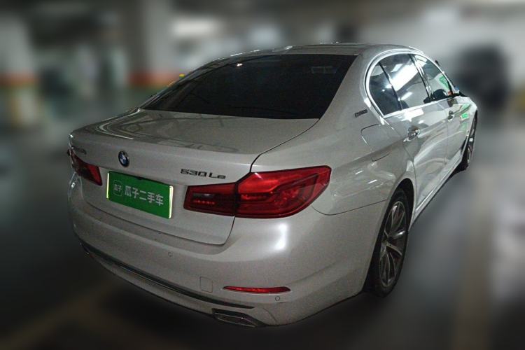 Used BMW 5 Series New Energy 2018 530Le Luxury Package Rear Right 45 Deg