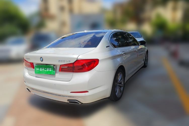Used BMW 5 Series New Energy 2018 530Le Luxury Package Rear Right 45 Deg