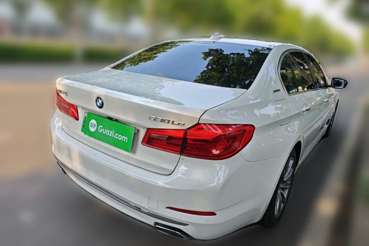 Used BMW 5 Series New Energy 2018 530Le Luxury Package Rear Right 45 Deg