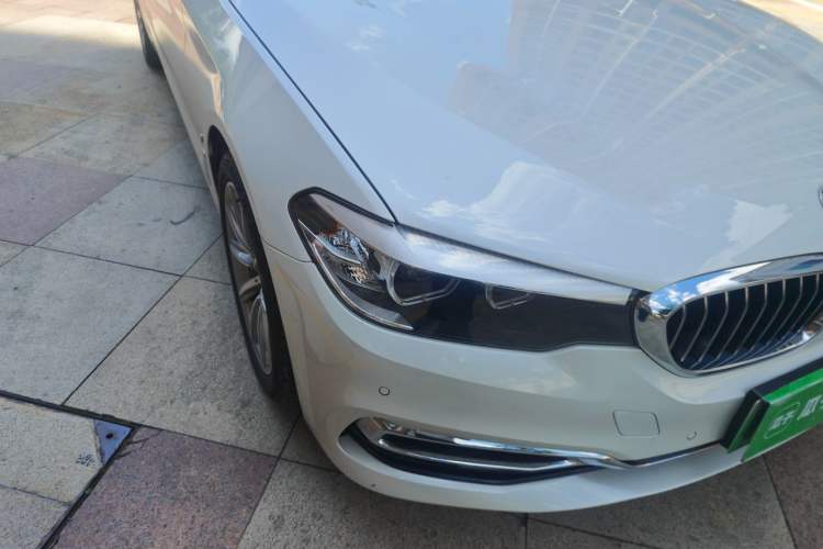 Used BMW 5 Series New Energy 2018 530Le Luxury Package Right Front Headlight