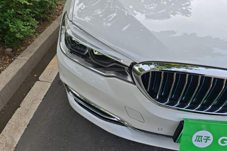 Used BMW 5 Series New Energy 2018 530Le Luxury Package Right Front Headlight