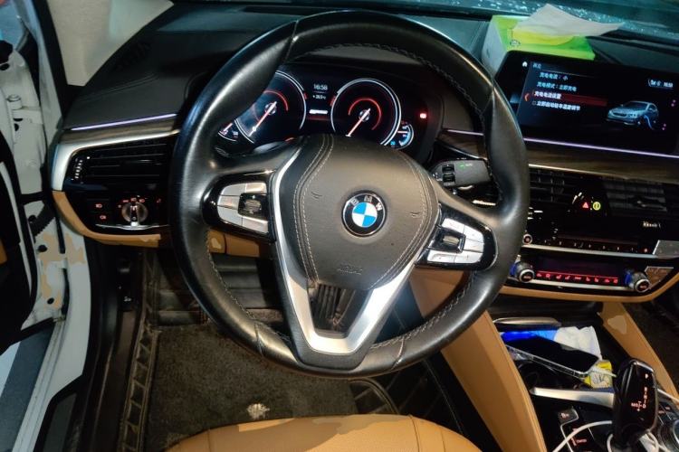 Used BMW 5 Series New Energy 2018 530Le Luxury Package Steering Wheel
