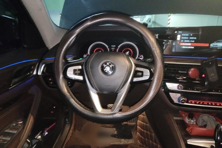Used BMW 5 Series New Energy 2018 530Le Luxury Package Steering Wheel