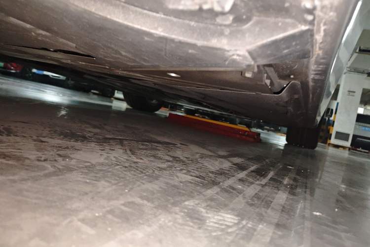 Used BMW 5 Series New Energy 2018 530Le Luxury Package Chassis Rear Right