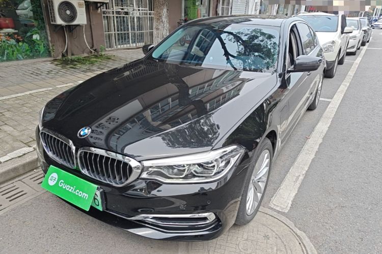 Used BMW 5 Series New Energy 2019 530Le Luxury Package Guazi used car, China used car export, Used car for sale, Used BMW cars, Cheapest cars for sale