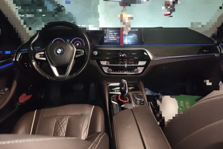 Used BMW 5 Series New Energy 2019 530Le Luxury Package Center Console