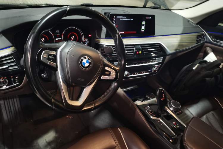 Used BMW 5 Series New Energy 2019 Updated Version 530Le Luxury Package Center Console