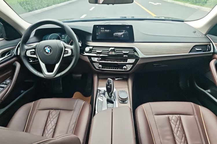 Used BMW 5 Series New Energy 2019 Updated Version 530Le Luxury Package Center Console