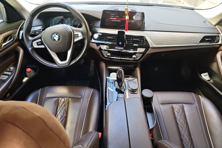 Used BMW 5 Series New Energy 2019 530Le Luxury Package Center Console
