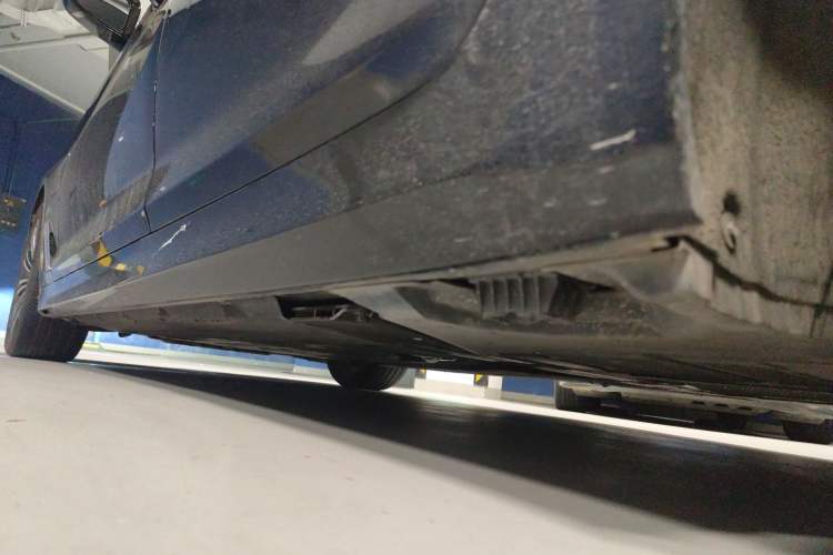 Used BMW 5 Series New Energy 2019 530Le Luxury Package Chassis Rear Left