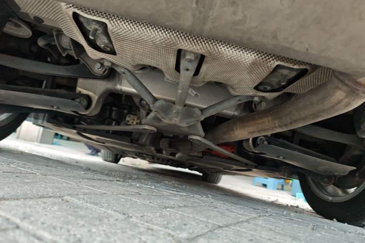 Used BMW 5 Series New Energy 2019 530Le Pioneer Edition Chassis Rear