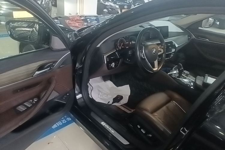 Used BMW 5 Series New Energy 2019 530Le Pioneer Edition Driver Seat