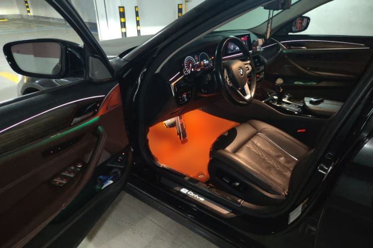 Used BMW 5 Series New Energy 2019 530Le Pioneer Edition Driver Seat