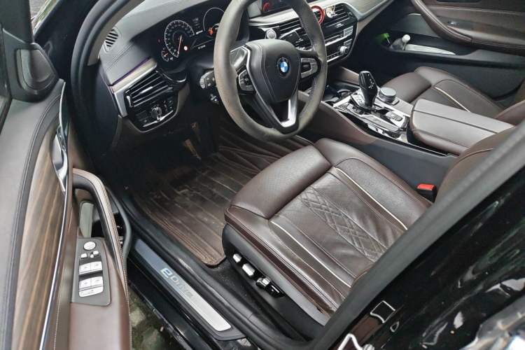 Used BMW 5 Series New Energy 2019 Updated 530Le Pioneer Edition Driver Seat