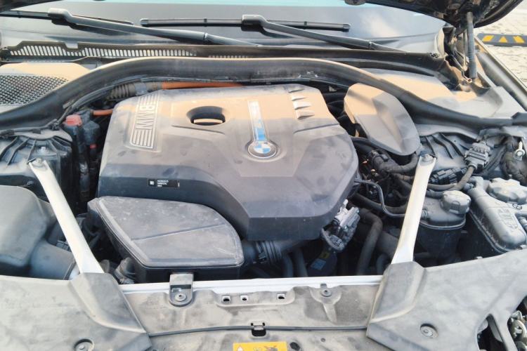 Used BMW 5 Series New Energy 2019 530Le Luxury Package Engine Bay
