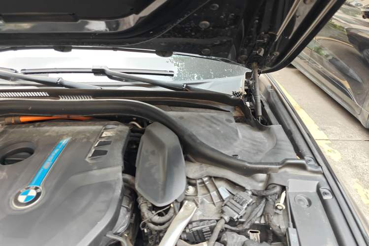Used BMW 5 Series New Energy 2019 Updated Version 530Le Luxury Package Engine Bay Left